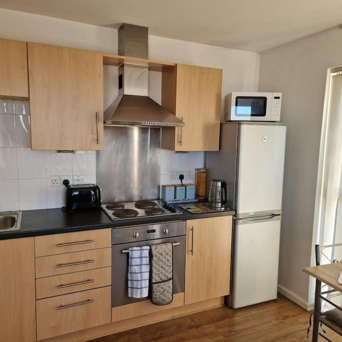 Two Bed In Sportscity Manchester Exterior photo